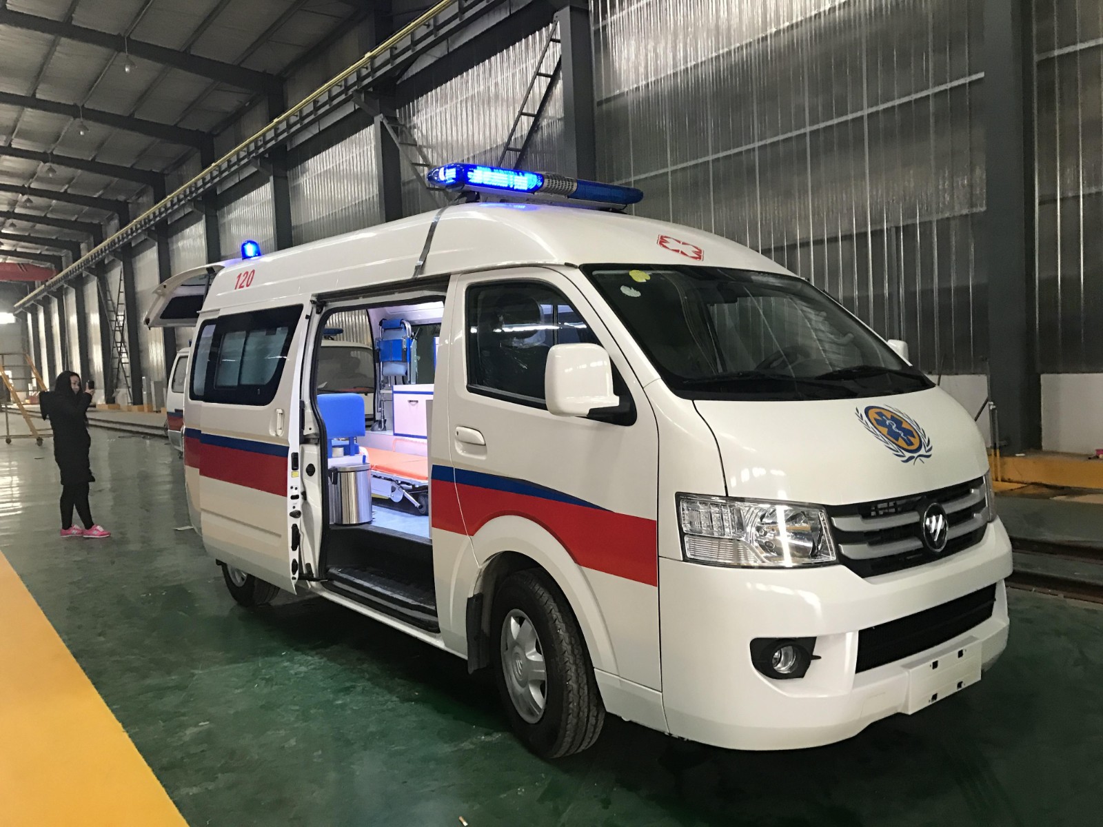 旬邑县救护车转院